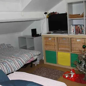 https://agrable-studio-au-cur-de-14-eme-arrondissement-apartment.fr-paris.fr