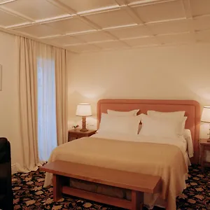 https://chateau-voltaire.fr-paris.fr